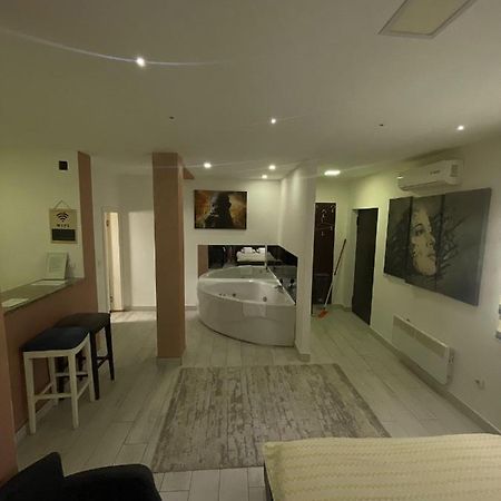 Dream 1 Appartement Belgrado Buitenkant foto