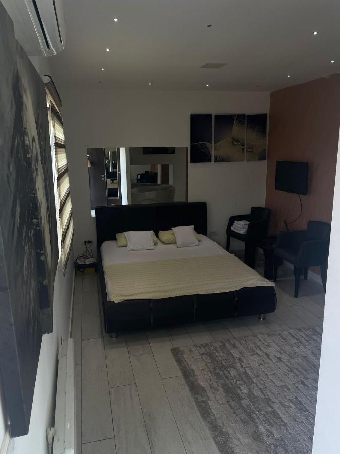 Dream 1 Appartement Belgrado Buitenkant foto