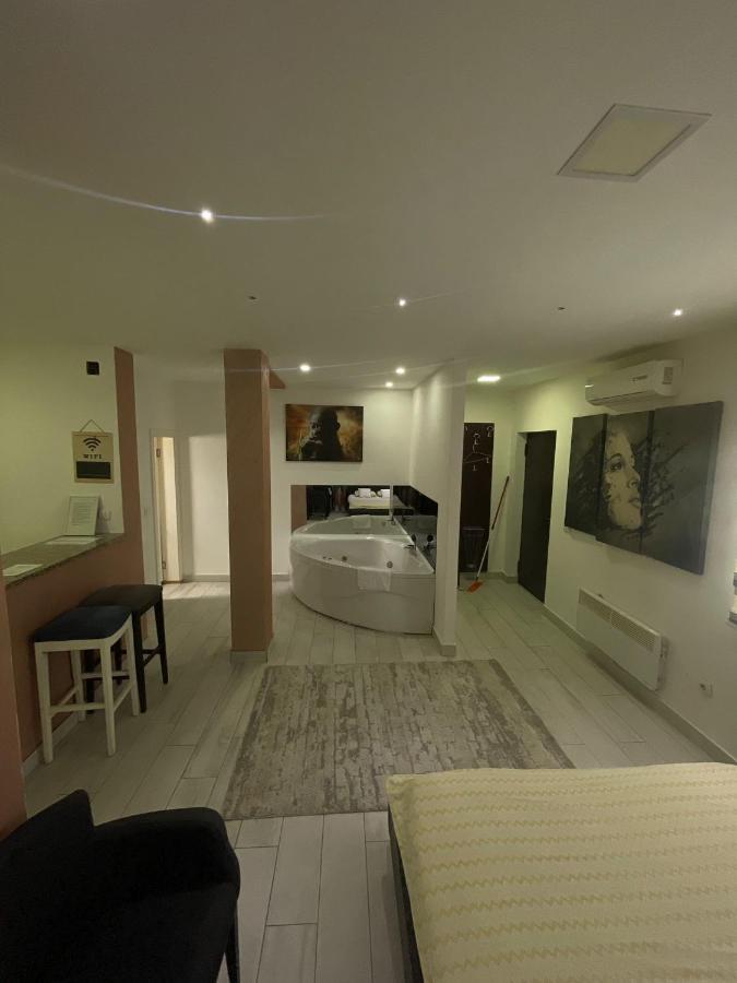 Dream 1 Appartement Belgrado Buitenkant foto